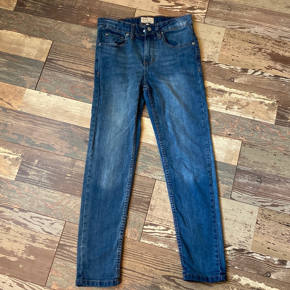 Girls Weatherproof vintage jeans.